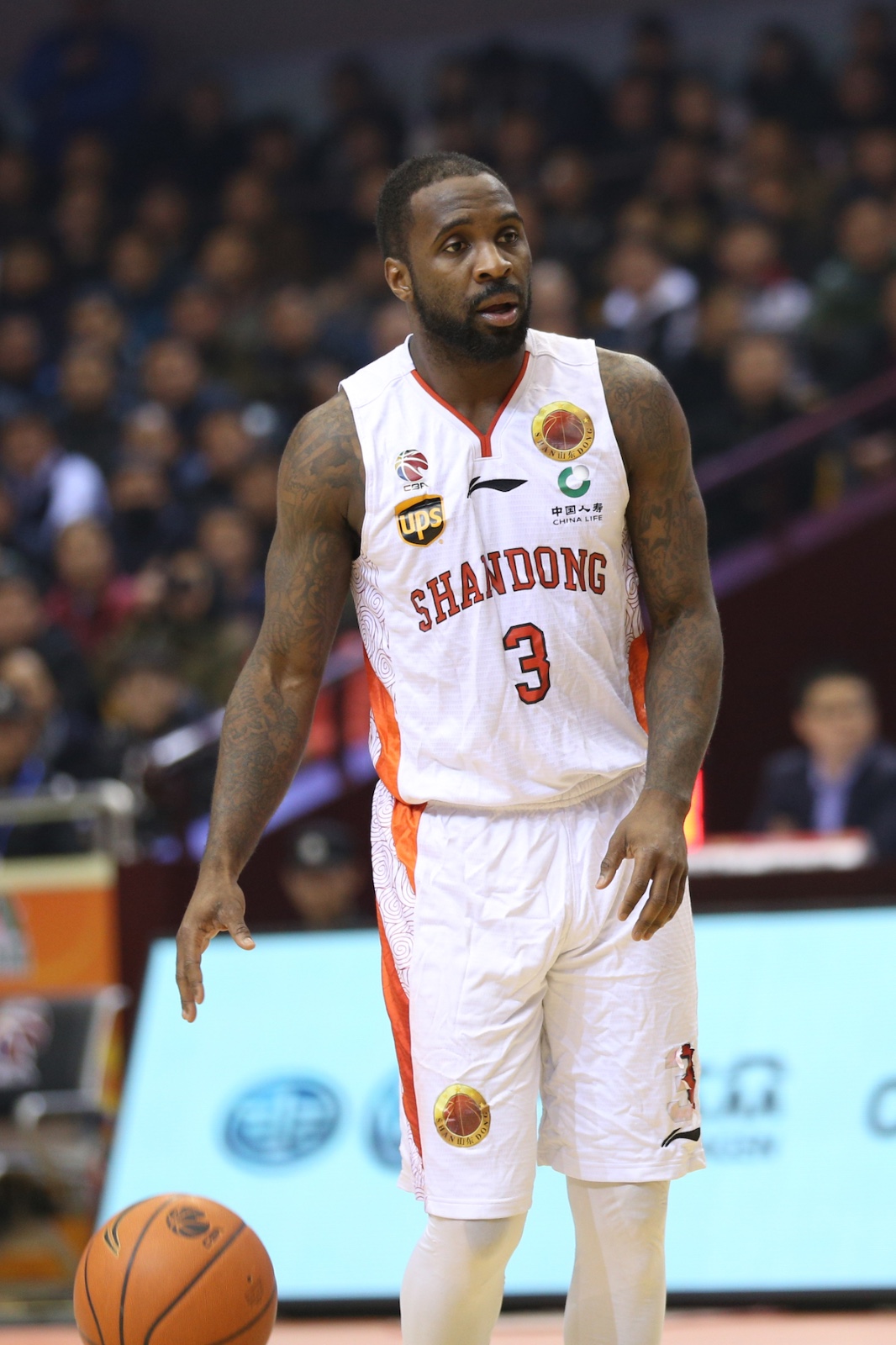 关于赛地聚焦：国王杯今晨热度飙升；西汉姆临场应变；赛场秩序良好；控场能力受关注的信息