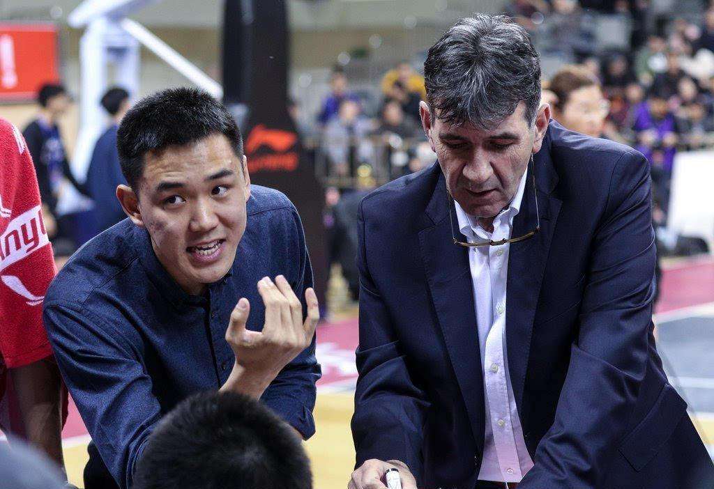 毕尔巴鄂竞技训练开放日，今晚再遭质疑引欢呼，CBA常规赛在即，球队文化再被提及的简单介绍