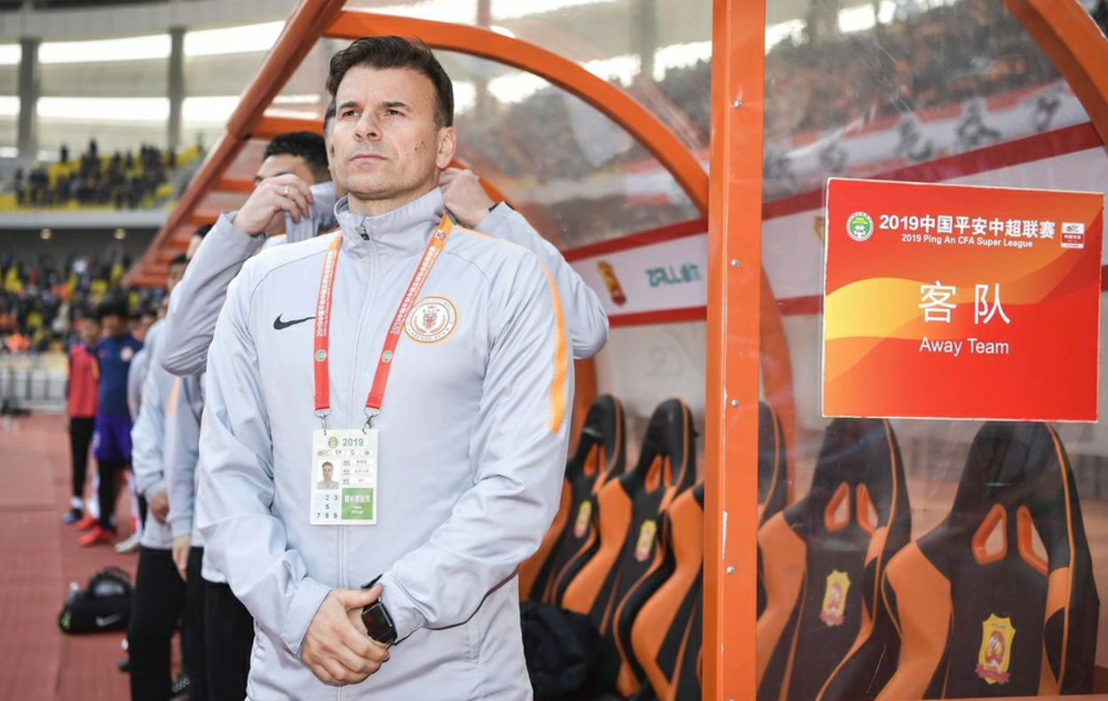 离谱！武汉三镇冲刺阶段遗憾出局马德里竞技主帅复盘备战中超，冲刺阶段上海久事调整名单以备法国杯(西汉姆联转会)九游登录入口